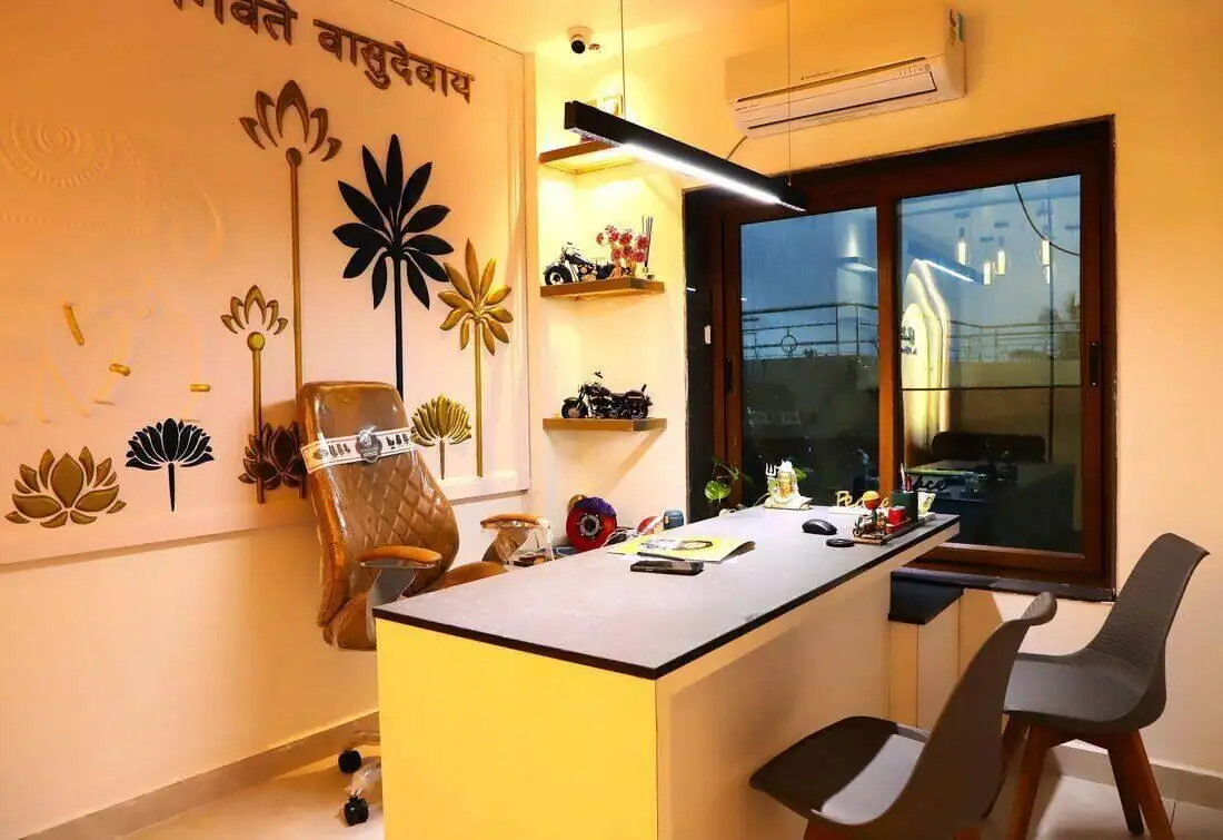 Consult room at Sai Dental Studio